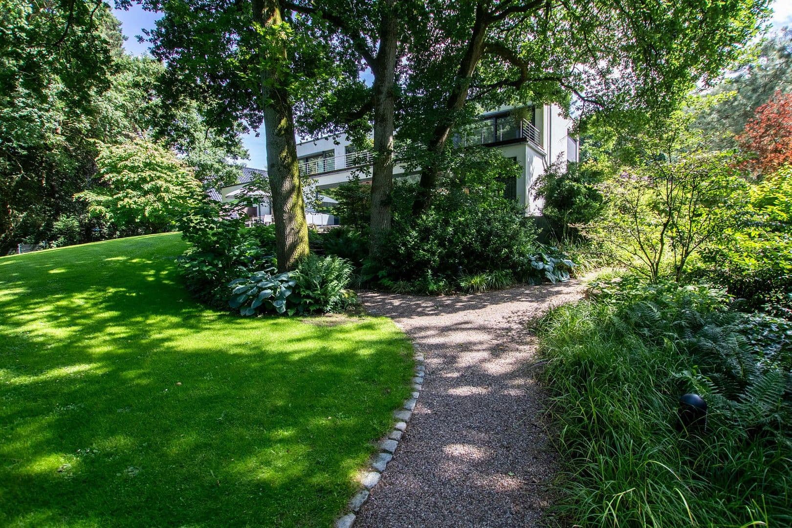 Prodej domu 384 m², pozemek 3.935 m², Wildeshausen, Dolní Sasko Prodej domu 384 m², pozemek 3.935 m², Wildeshausen, Dolní Sasko