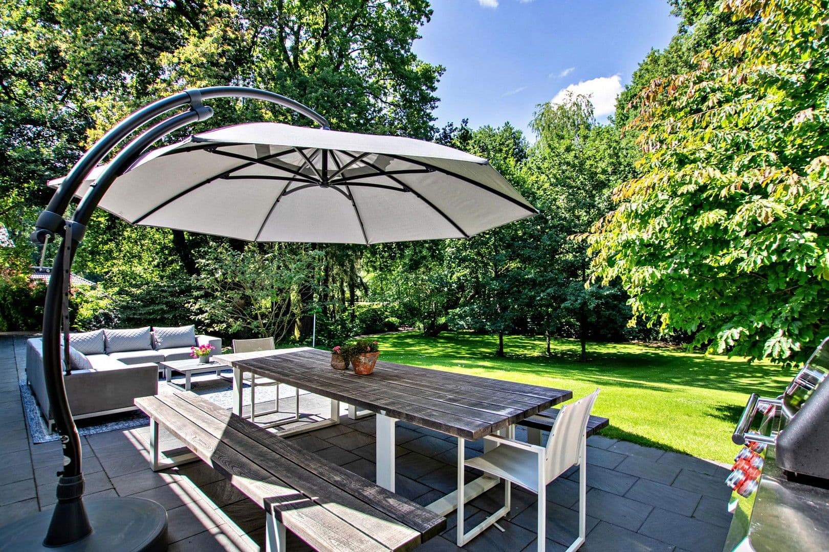 Prodej domu 384 m², pozemek 3.935 m², Wildeshausen, Dolní Sasko Prodej domu 384 m², pozemek 3.935 m², Wildeshausen, Dolní Sasko