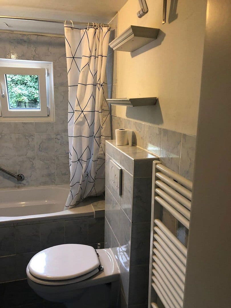 Prodej domu 147 m², pozemek 800 m², Wiesengrund 24, Lübeck, Šlesvicko-Holštýnsko Prodej domu 147 m², pozemek 800 m², Wiesengrund 24, Lübeck, Šlesvicko-Holštýnsko