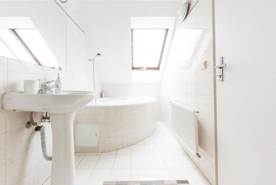 Pronájem bytu 2+kk 87 m², Holandská, Praha, Praha Pronájem bytu 2+kk 87 m², Holandská, Praha, Praha