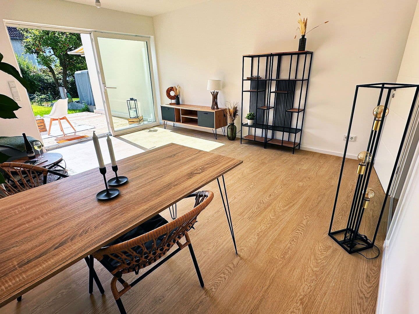 Prodej domu 94 m², pozemek 185 m², Braunschweig, Dolní Sasko Prodej domu 94 m², pozemek 185 m², Braunschweig, Dolní Sasko