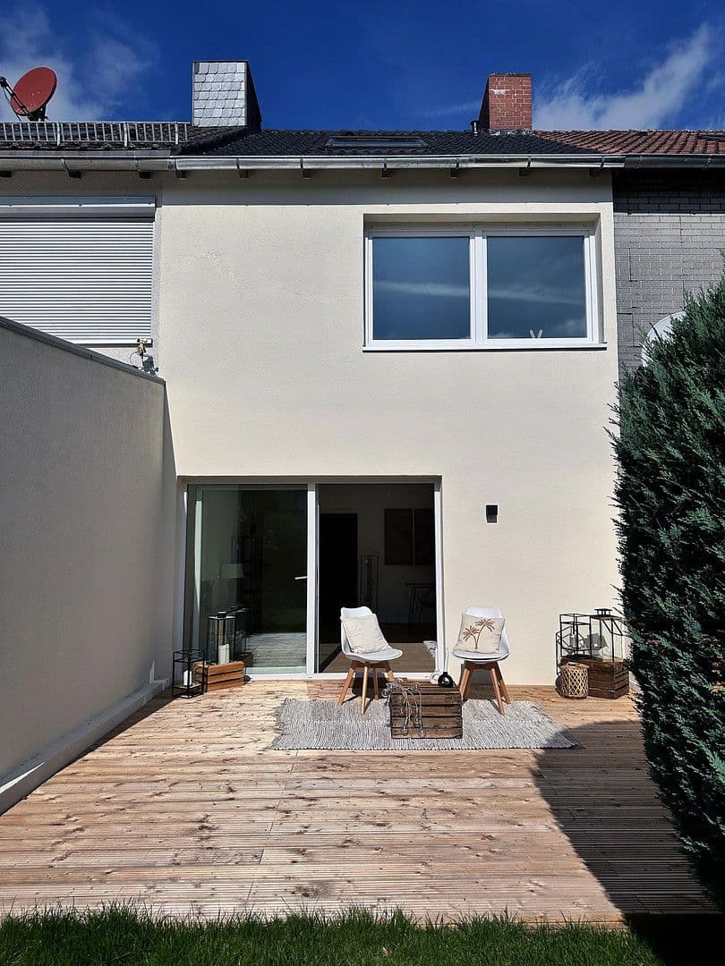 Prodej domu 94 m², pozemek 185 m², Braunschweig, Dolní Sasko Prodej domu 94 m², pozemek 185 m², Braunschweig, Dolní Sasko