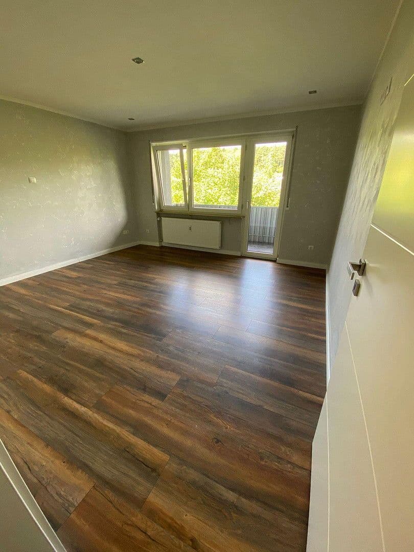 Pronájem bytu 2+1 80 m², Am Stollen 24, Kaiserslautern, Porýní-Falc Pronájem bytu 2+1 80 m², Am Stollen 24, Kaiserslautern, Porýní-Falc