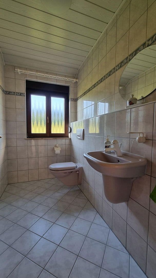 Pronájem bytu 4+1 121 m², Heroldsbach, Bavorsko Pronájem bytu 4+1 121 m², Heroldsbach, Bavorsko