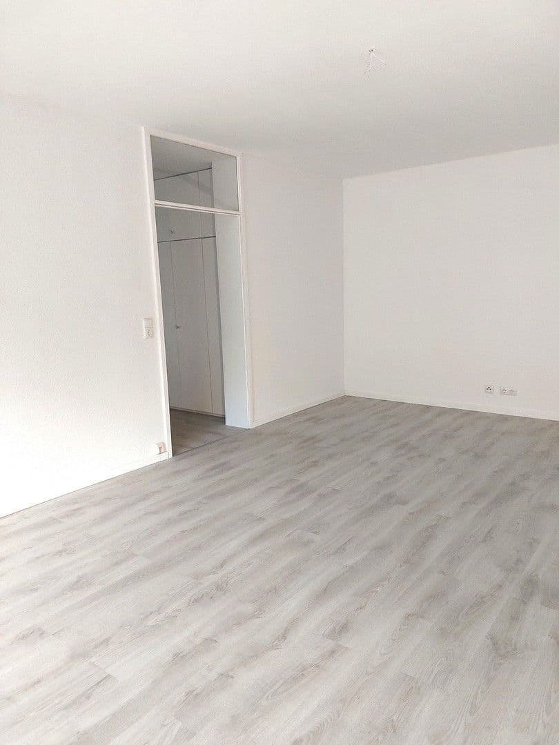 Prodej bytu 2+1 63 m², Hubertushöhe 5, Bad Soden am Taunus, Hessen Prodej bytu 2+1 63 m², Hubertushöhe 5, Bad Soden am Taunus, Hessen