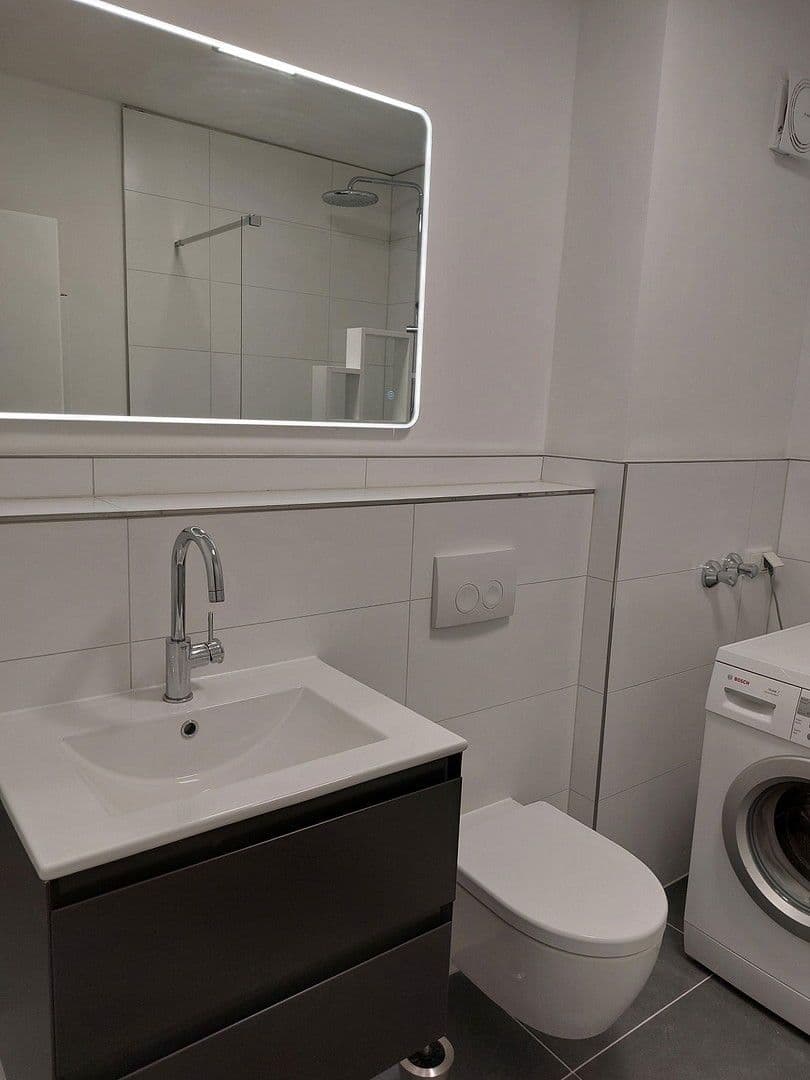 Prodej bytu 2+1 63 m², Hubertushöhe 5, Bad Soden am Taunus, Hessen Prodej bytu 2+1 63 m², Hubertushöhe 5, Bad Soden am Taunus, Hessen