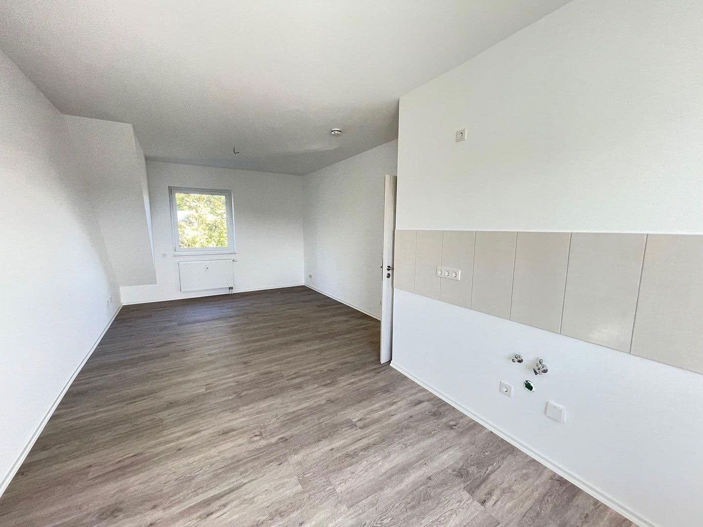 Pronájem bytu 2+1 49 m², Heegermühlerstr. 35 a, Eberswalde, Braniborsko Pronájem bytu 2+1 49 m², Heegermühlerstr. 35 a, Eberswalde, Braniborsko