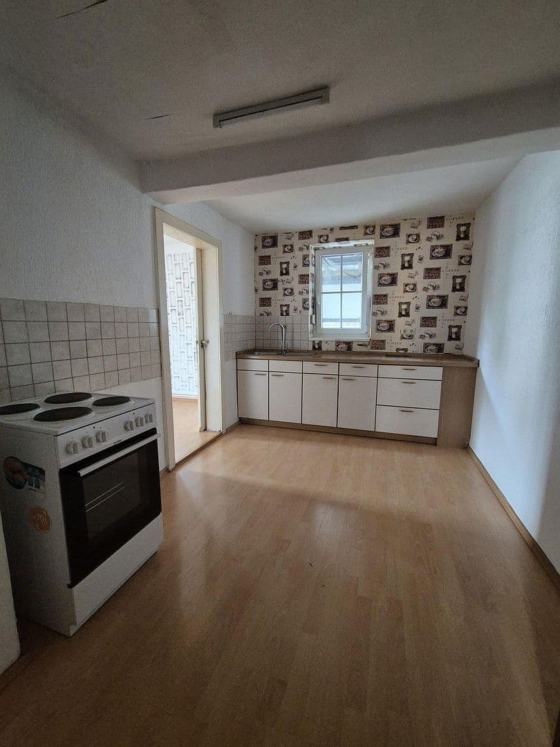 Pronájem domu 92 m², pozemek 91 m², Sinntal, Hessen Pronájem domu 92 m², pozemek 91 m², Sinntal, Hessen