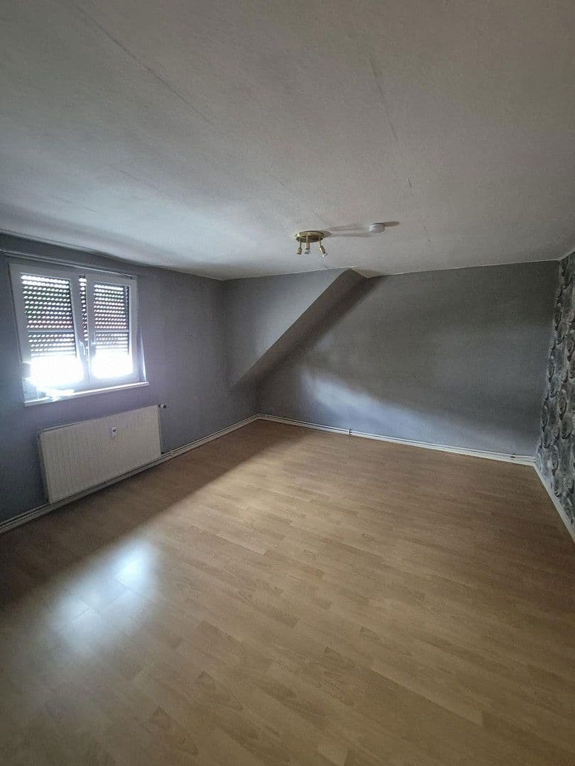 Pronájem domu 92 m², pozemek 91 m², Sinntal, Hessen Pronájem domu 92 m², pozemek 91 m², Sinntal, Hessen