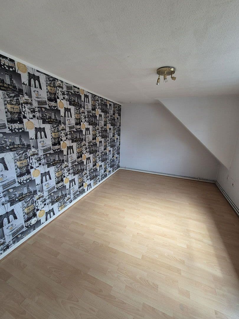 Pronájem domu 92 m², pozemek 91 m², Sinntal, Hessen Pronájem domu 92 m², pozemek 91 m², Sinntal, Hessen