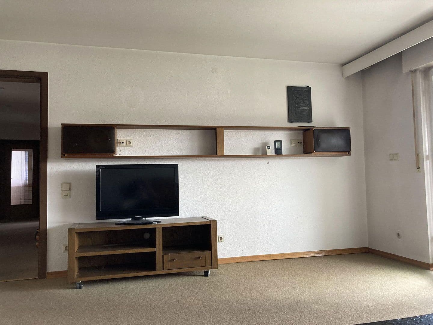 Prodej domu 196 m², pozemek 600 m², Erkenbrechtsweiler, Bádensko-Württembersko Prodej domu 196 m², pozemek 600 m², Erkenbrechtsweiler, Bádensko-Württembersko