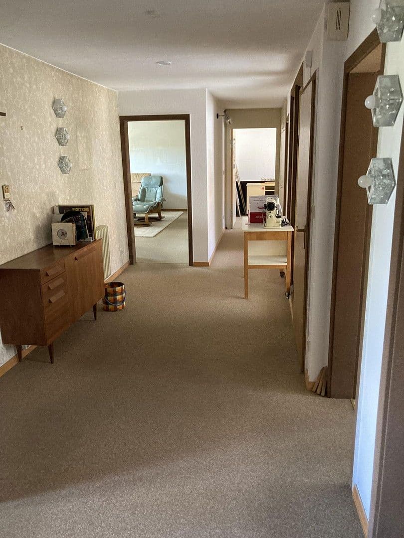 Prodej domu 196 m², pozemek 600 m², Erkenbrechtsweiler, Bádensko-Württembersko Prodej domu 196 m², pozemek 600 m², Erkenbrechtsweiler, Bádensko-Württembersko