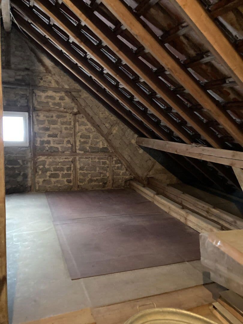 Prodej domu 196 m², pozemek 600 m², Erkenbrechtsweiler, Bádensko-Württembersko Prodej domu 196 m², pozemek 600 m², Erkenbrechtsweiler, Bádensko-Württembersko