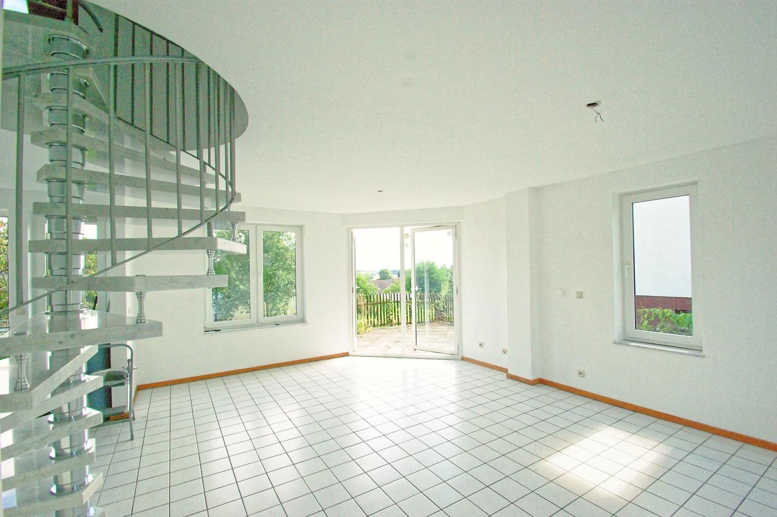 Prodej domu 107 m², pozemek 332 m², Mehren, Porýní-Falc Prodej domu 107 m², pozemek 332 m², Mehren, Porýní-Falc