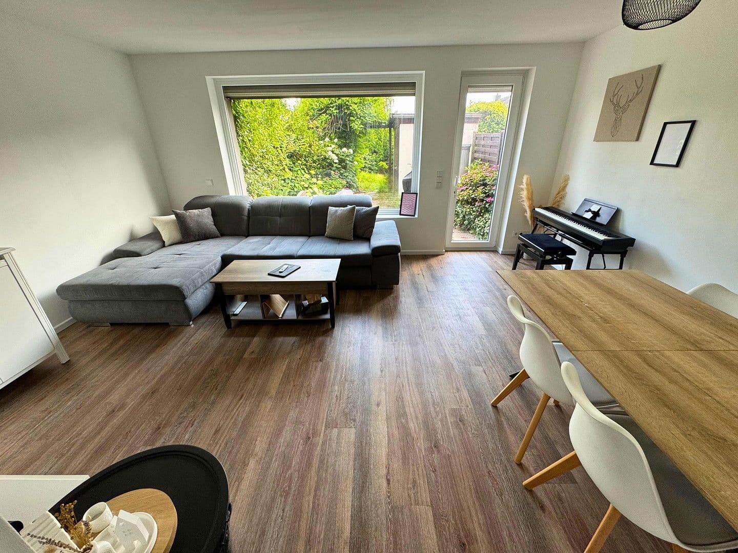 Prodej domu 125 m², pozemek 216 m², Bremen, Bremen Prodej domu 125 m², pozemek 216 m², Bremen, Bremen