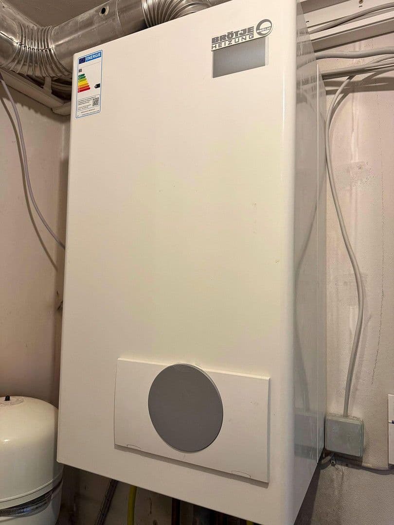 Prodej domu 125 m², pozemek 216 m², Bremen, Bremen Prodej domu 125 m², pozemek 216 m², Bremen, Bremen