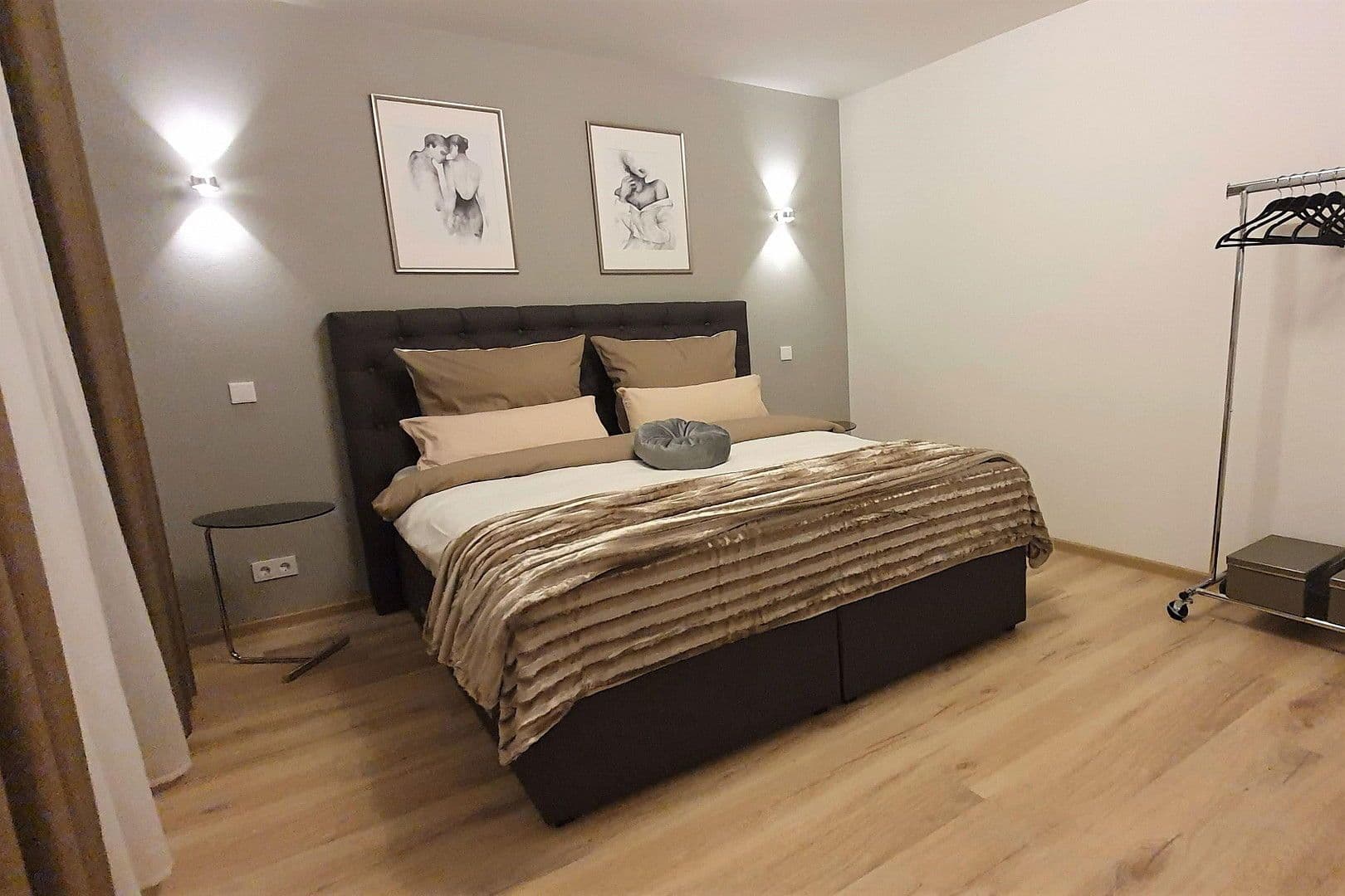 Pronájem bytu 2+1 68 m², Kronenstr. 16, Meersburg, Bádensko-Württembersko Pronájem bytu 2+1 68 m², Kronenstr. 16, Meersburg, Bádensko-Württembersko