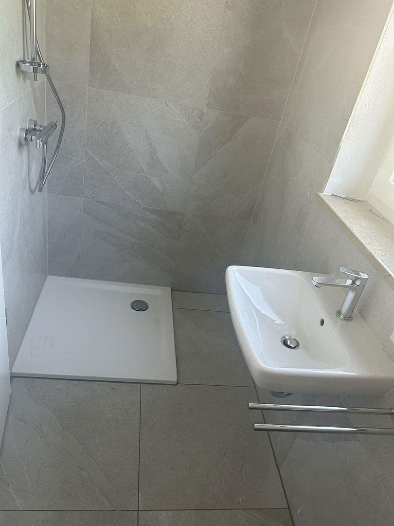 Pronájem bytu 5+1 130 m², Lindhofstr. 43b, Eggenfelden, Bavorsko Pronájem bytu 5+1 130 m², Lindhofstr. 43b, Eggenfelden, Bavorsko