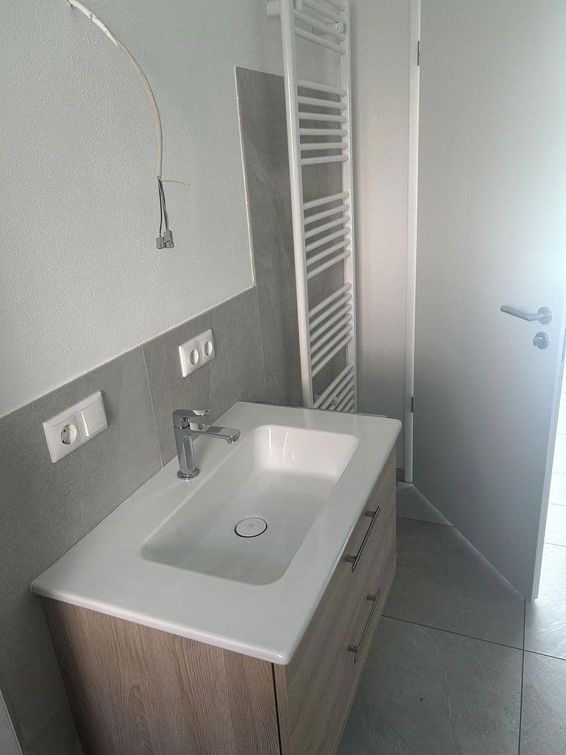 Pronájem bytu 5+1 130 m², Lindhofstr. 43b, Eggenfelden, Bavorsko Pronájem bytu 5+1 130 m², Lindhofstr. 43b, Eggenfelden, Bavorsko