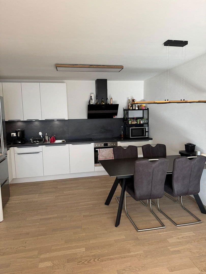 Pronájem bytu 2+1 69 m², Hauptstraße. 39a, Unterdietfurt, Bavorsko Pronájem bytu 2+1 69 m², Hauptstraße. 39a, Unterdietfurt, Bavorsko