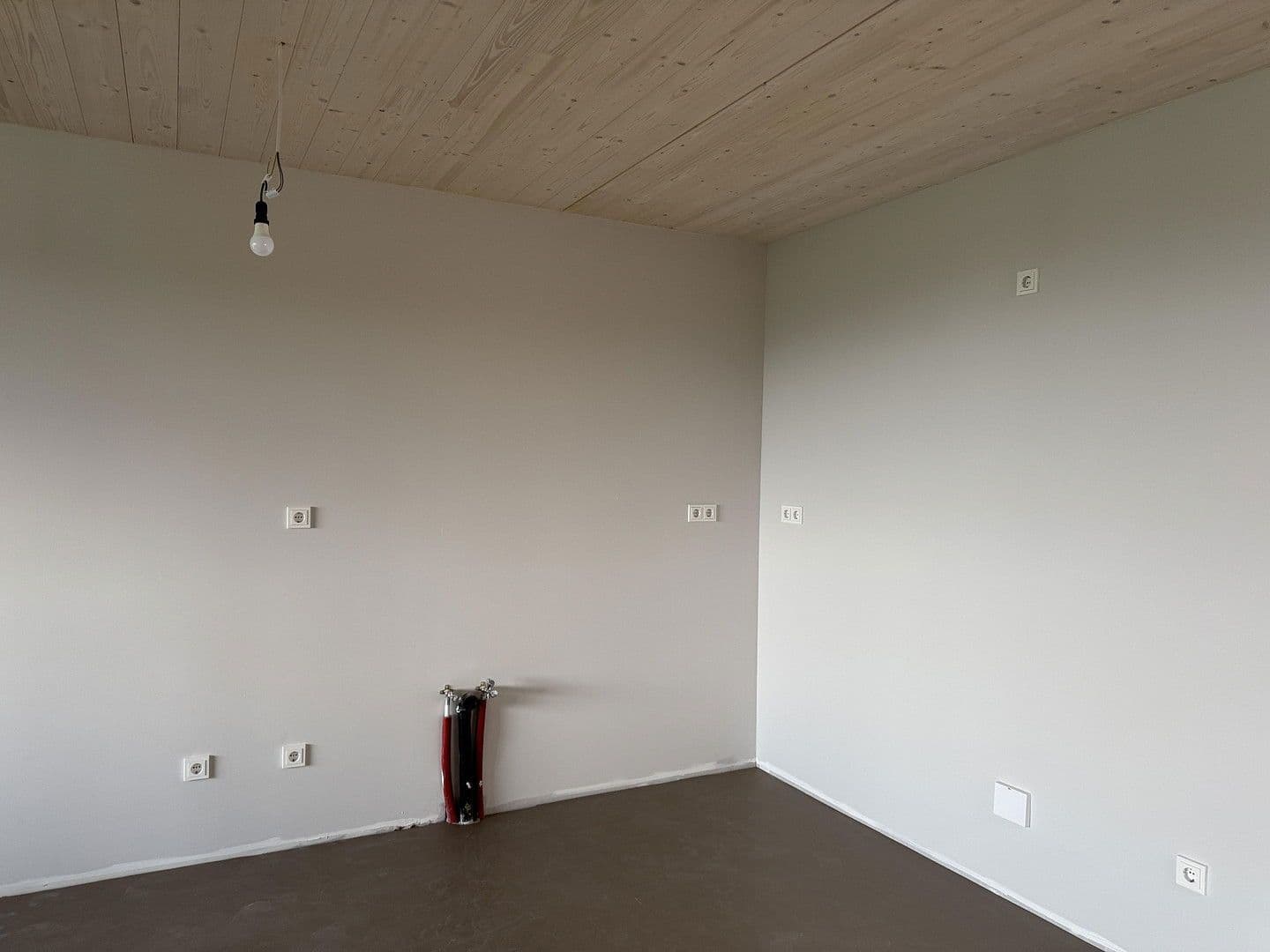 Pronájem bytu 2+1 56 m², Feldbergblick 22, Waldems, Hessen Pronájem bytu 2+1 56 m², Feldbergblick 22, Waldems, Hessen