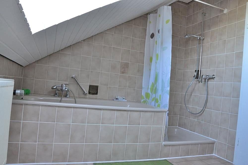 Prodej bytu 2+1 57 m², Bielefeld, Severní Porýní-Vestfálsko Prodej bytu 2+1 57 m², Bielefeld, Severní Porýní-Vestfálsko