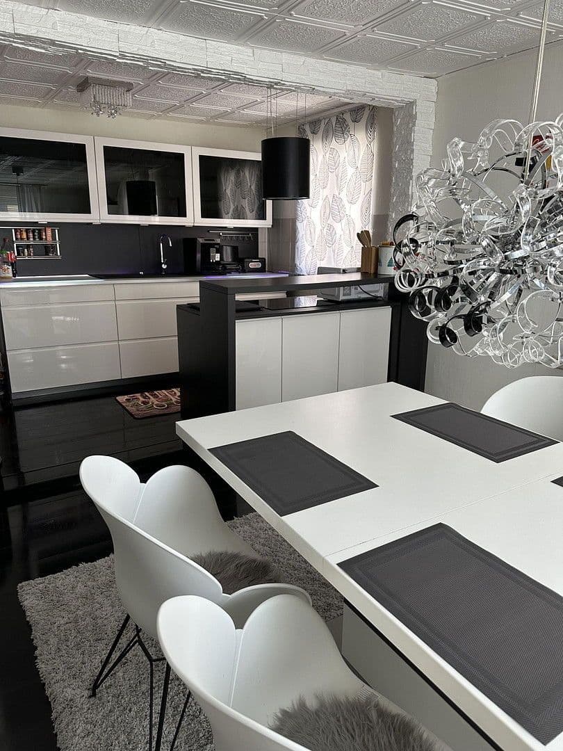 Prodej domu 143 m², pozemek 87 m², Rieneck, Bavorsko Prodej domu 143 m², pozemek 87 m², Rieneck, Bavorsko