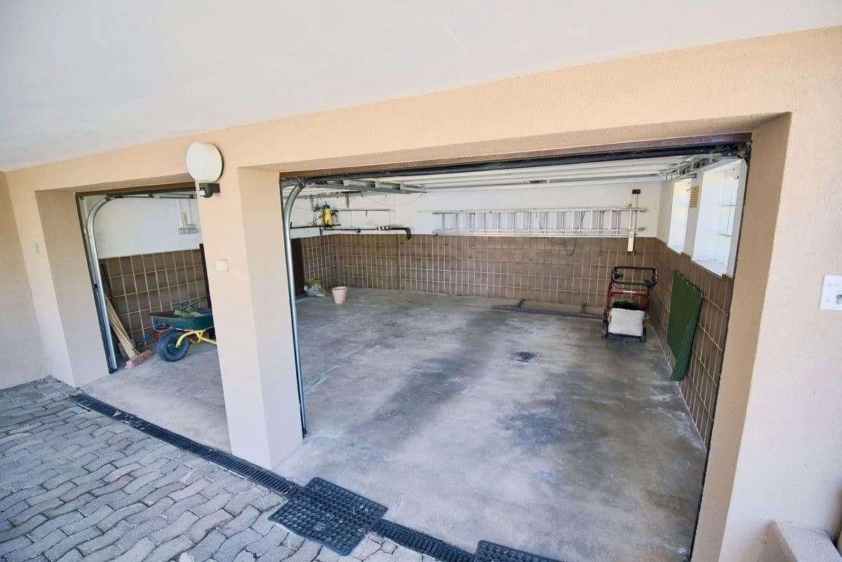 Prodej domu 180 m², pozemek 1.240 m², Alfeld (Leine), Dolní Sasko Prodej domu 180 m², pozemek 1.240 m², Alfeld (Leine), Dolní Sasko