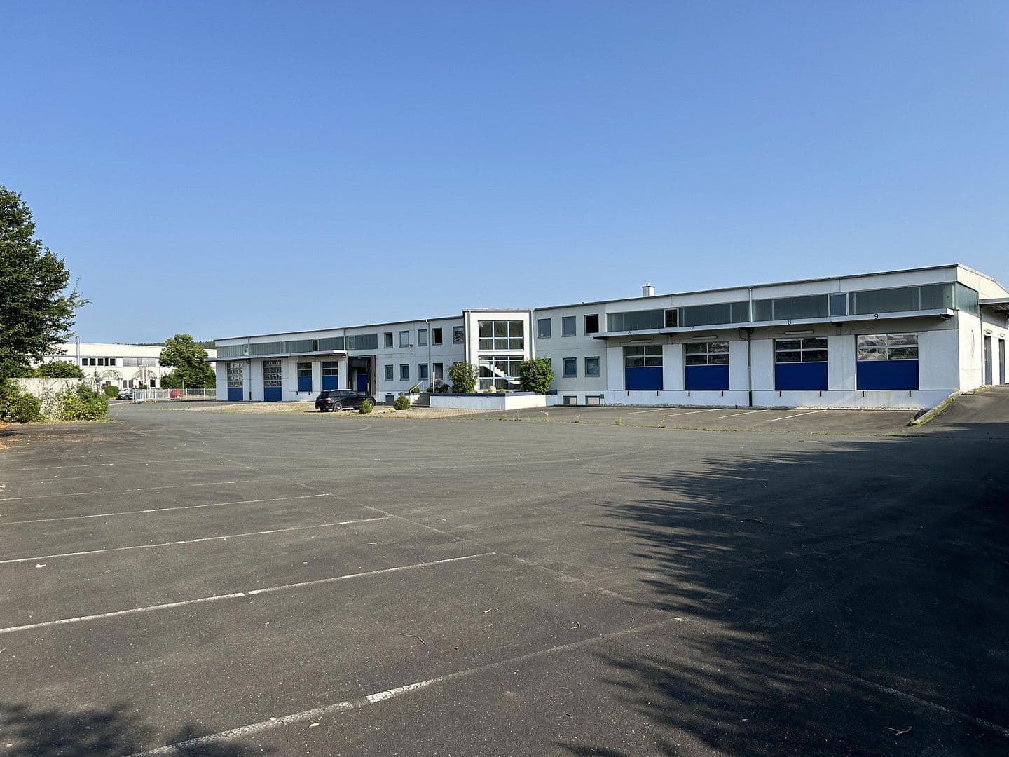 Pronájem nebytového prostoru 2.100 m², Bayreuth, Bavorsko Pronájem nebytového prostoru 2.100 m², Bayreuth, Bavorsko