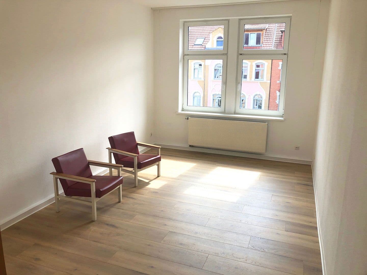 Pronájem bytu 2+1 75 m², Erfurt, Durynsko Pronájem bytu 2+1 75 m², Erfurt, Durynsko