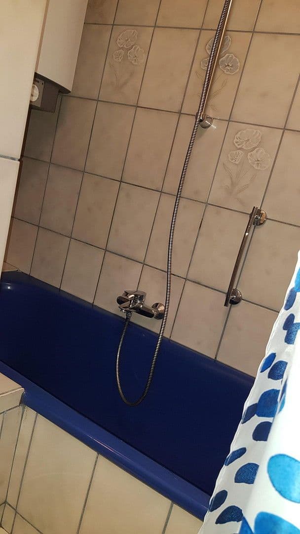 Pronájem bytu 1+1 21 m², Herbert-Weichmann-Strasse 35, Hamburg, Hamburg Pronájem bytu 1+1 21 m², Herbert-Weichmann-Strasse 35, Hamburg, Hamburg