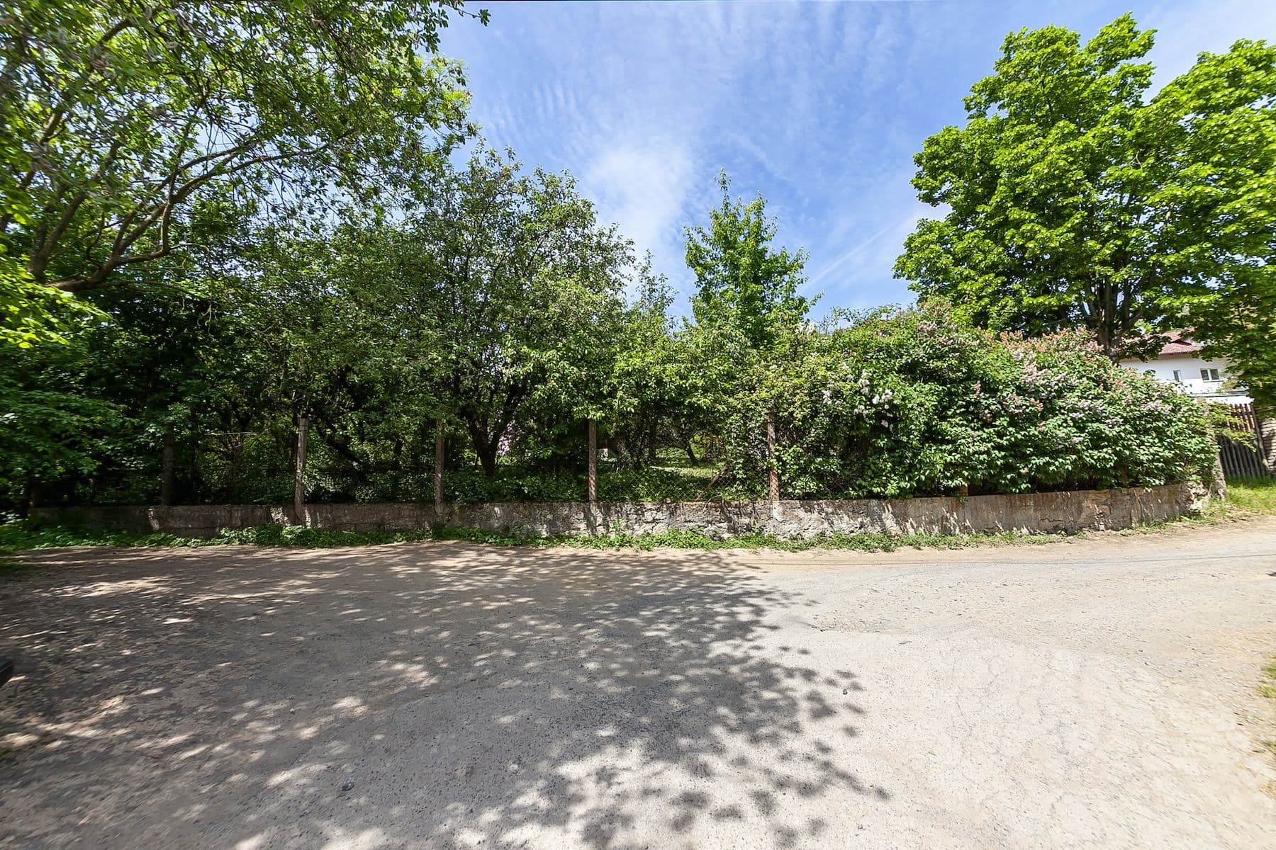 Prodej pozemku 1.552 m², Na Vinicích, Davle, Středočeský kraj Prodej pozemku 1.552 m², Na Vinicích, Davle, Středočeský kraj