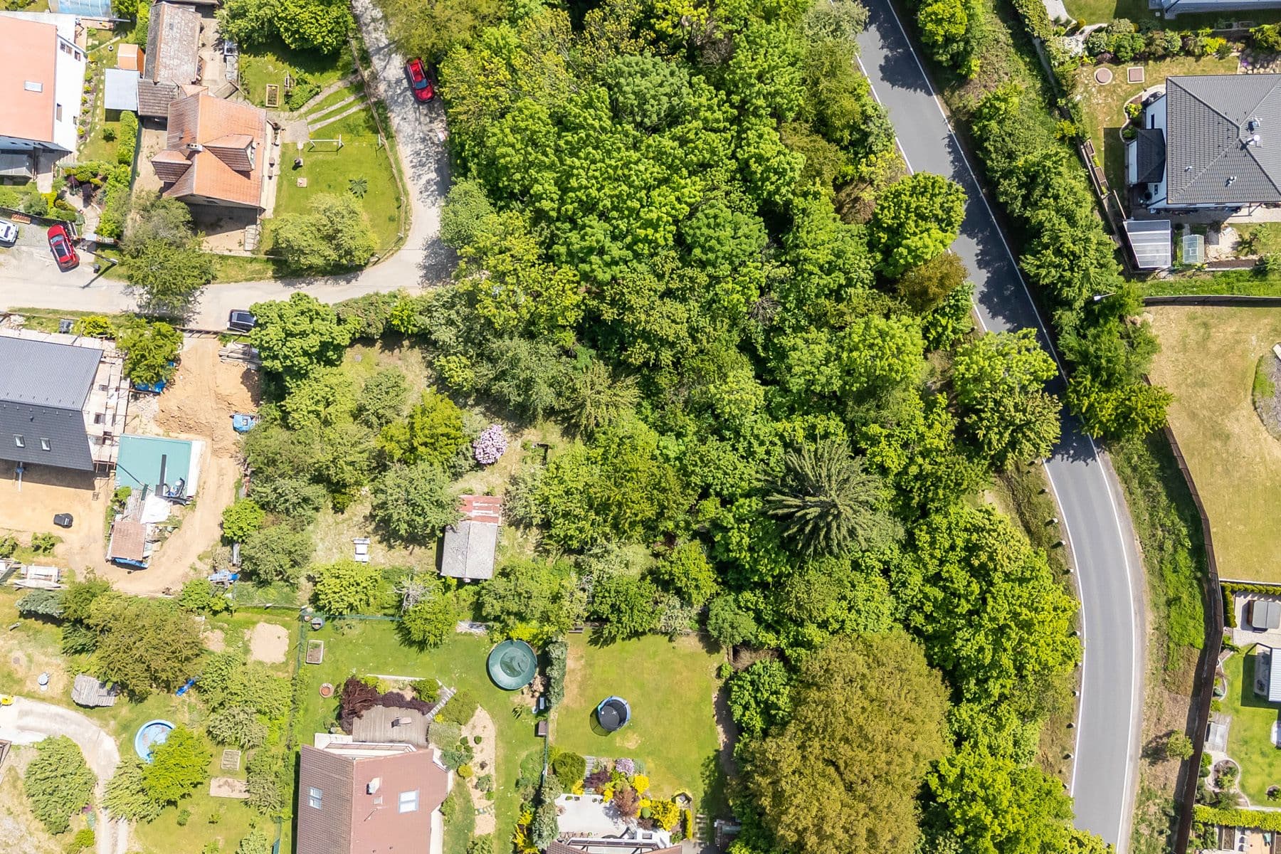 Prodej pozemku 1.552 m², Na Vinicích, Davle, Středočeský kraj Prodej pozemku 1.552 m², Na Vinicích, Davle, Středočeský kraj