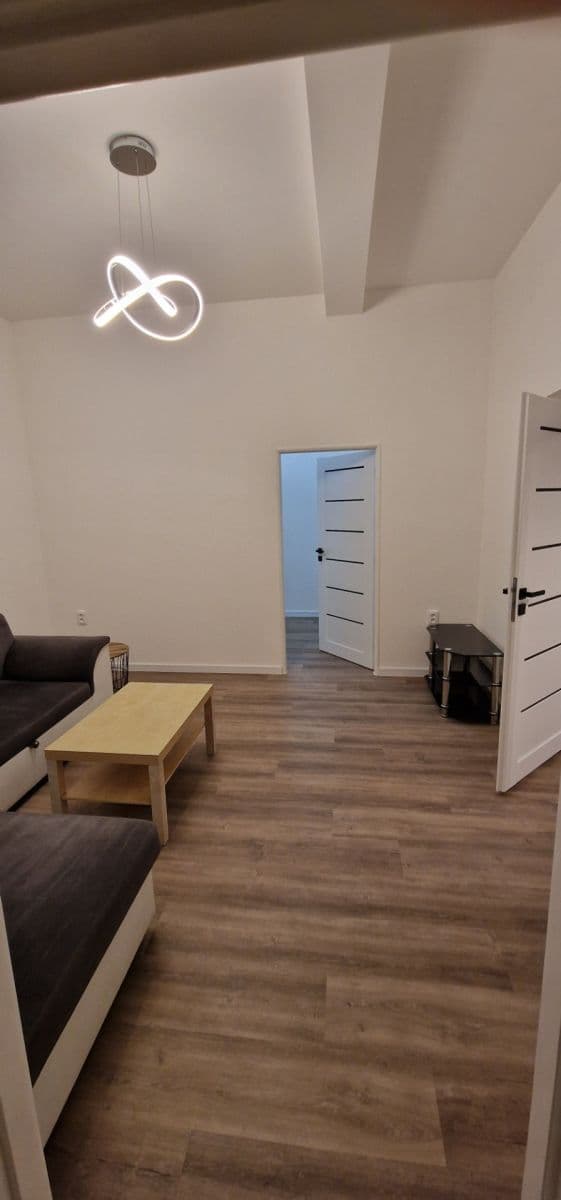 Pronájem bytu 3+1 68 m², Josefův Důl, Středočeský kraj Pronájem bytu 3+1 68 m², Josefův Důl, Středočeský kraj