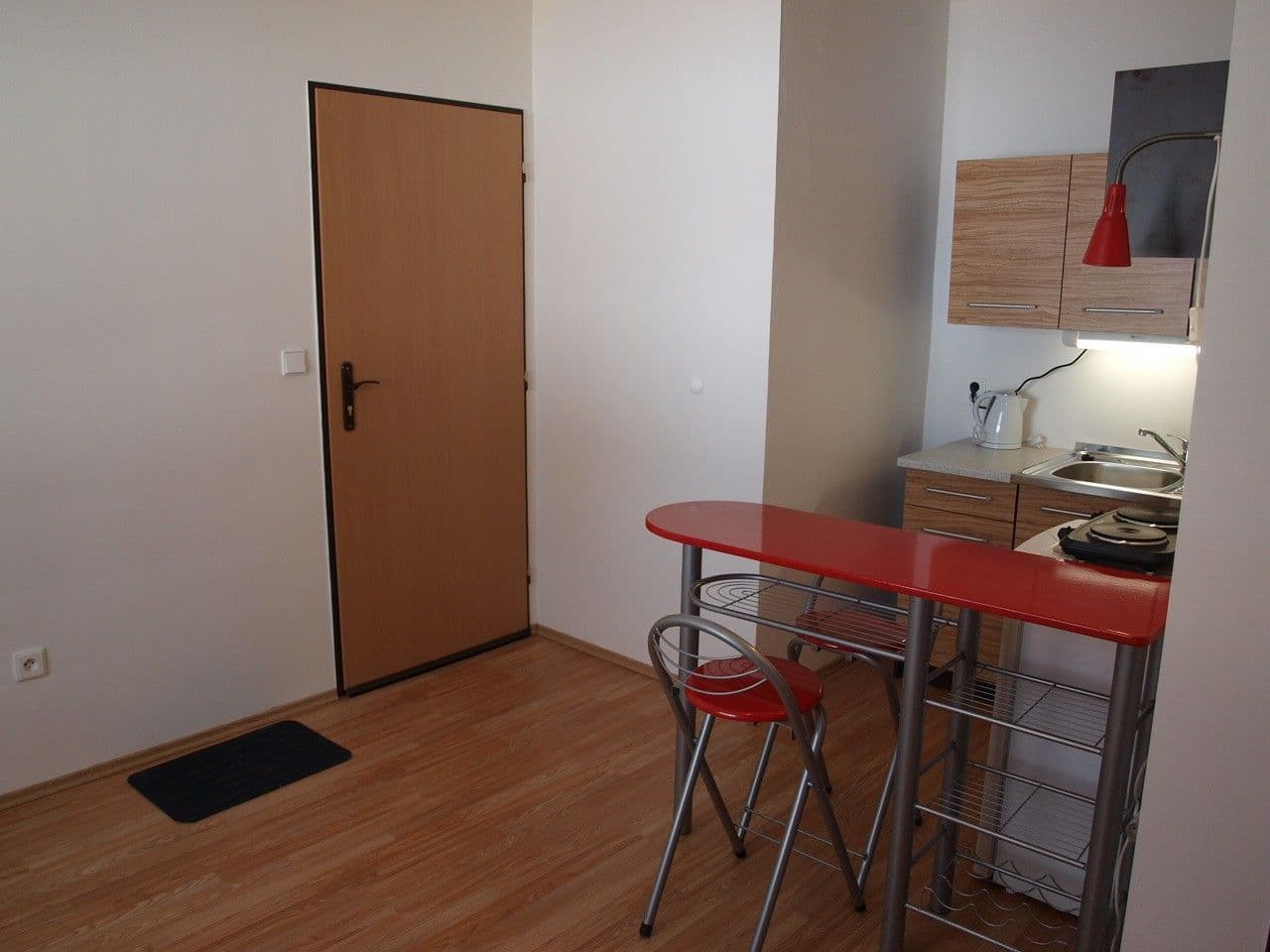 Pronájem bytu 1+kk 25 m², Ořechová, Rebešovice, Jihomoravský kraj Pronájem bytu 1+kk 25 m², Ořechová, Rebešovice, Jihomoravský kraj