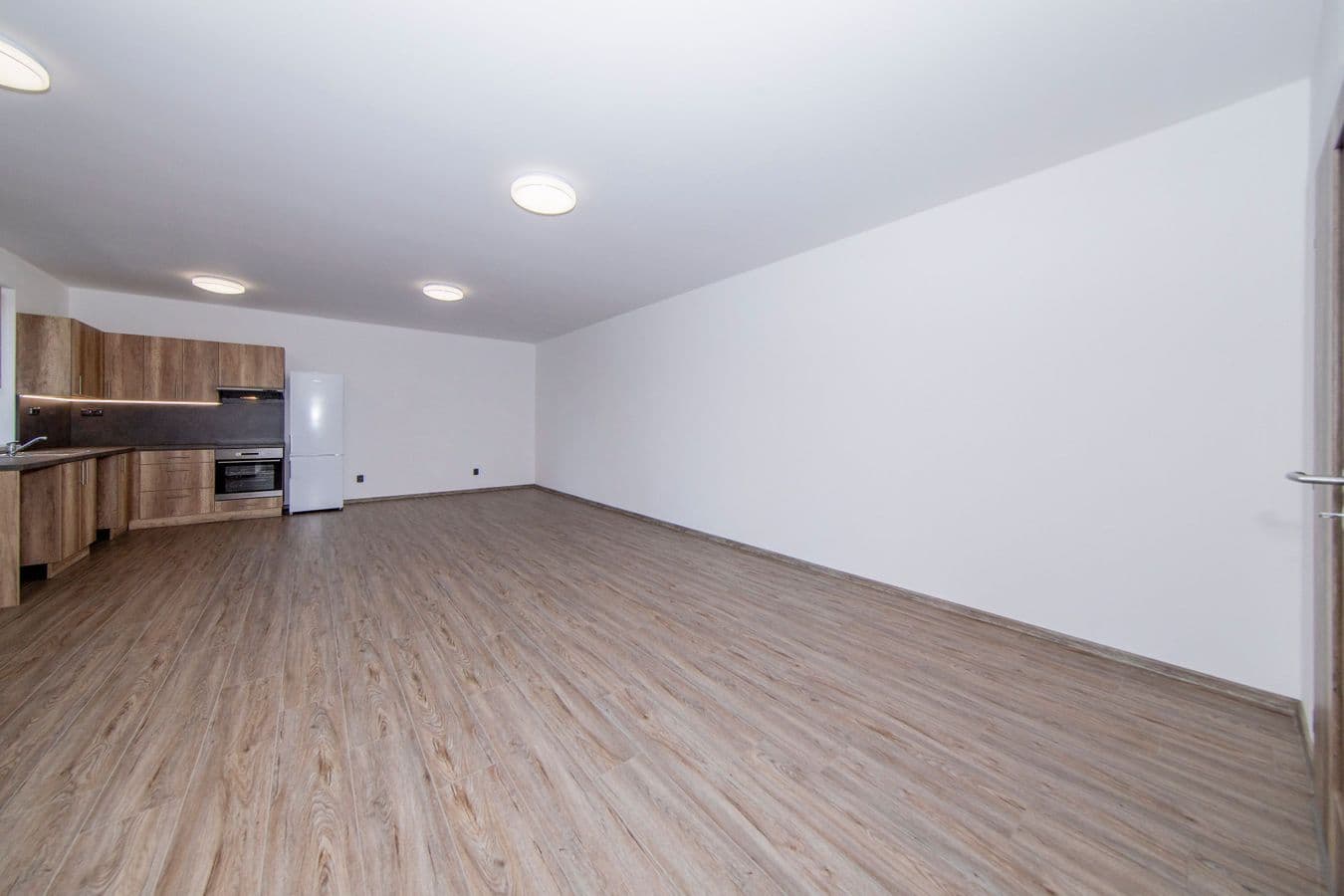 Pronájem bytu 1+kk 49 m², U Plynárny, Praha, Praha Pronájem bytu 1+kk 49 m², U Plynárny, Praha, Praha