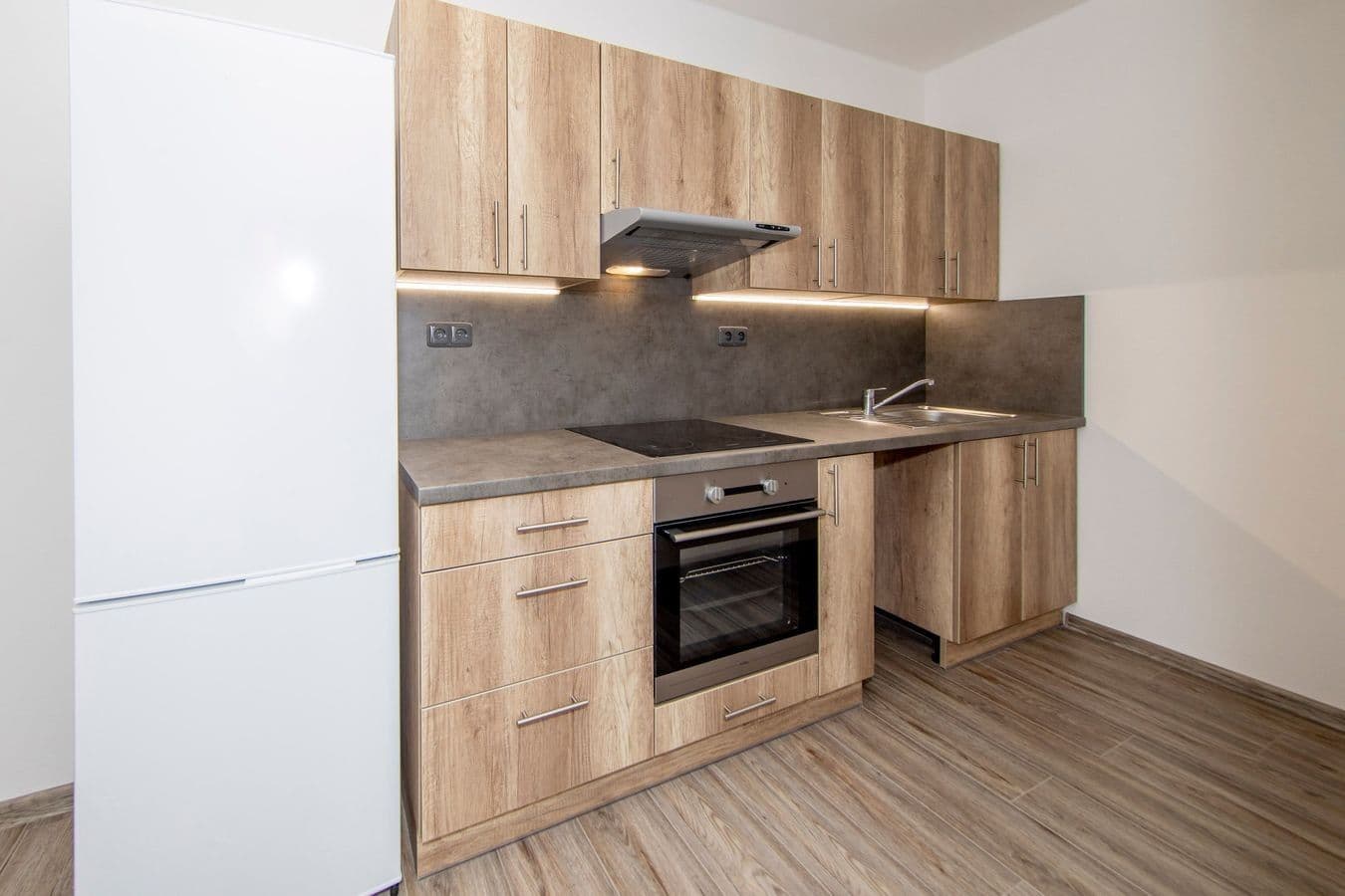 Pronájem bytu 1+kk 33 m², U Plynárny, Praha, Praha Pronájem bytu 1+kk 33 m², U Plynárny, Praha, Praha