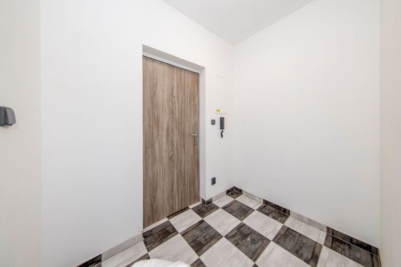 Pronájem bytu 1+kk 33 m², U Plynárny, Praha, Praha Pronájem bytu 1+kk 33 m², U Plynárny, Praha, Praha