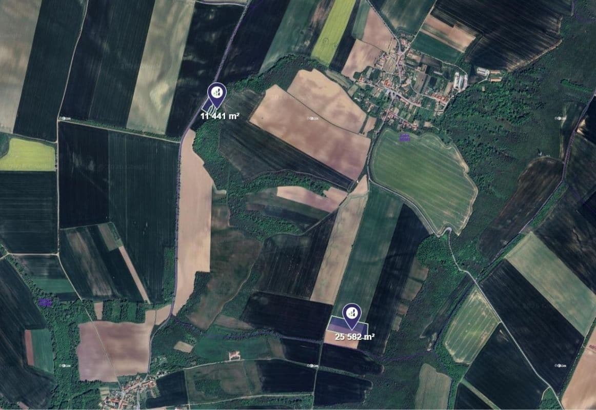 Prodej pozemku 3.702 m², Kadov, Jihomoravský kraj Prodej pozemku 3.702 m², Kadov, Jihomoravský kraj