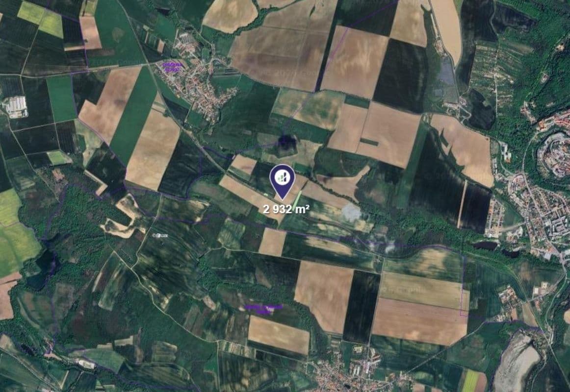 Prodej pozemku 2.932 m², Moravský Krumlov, Jihomoravský kraj Prodej pozemku 2.932 m², Moravský Krumlov, Jihomoravský kraj