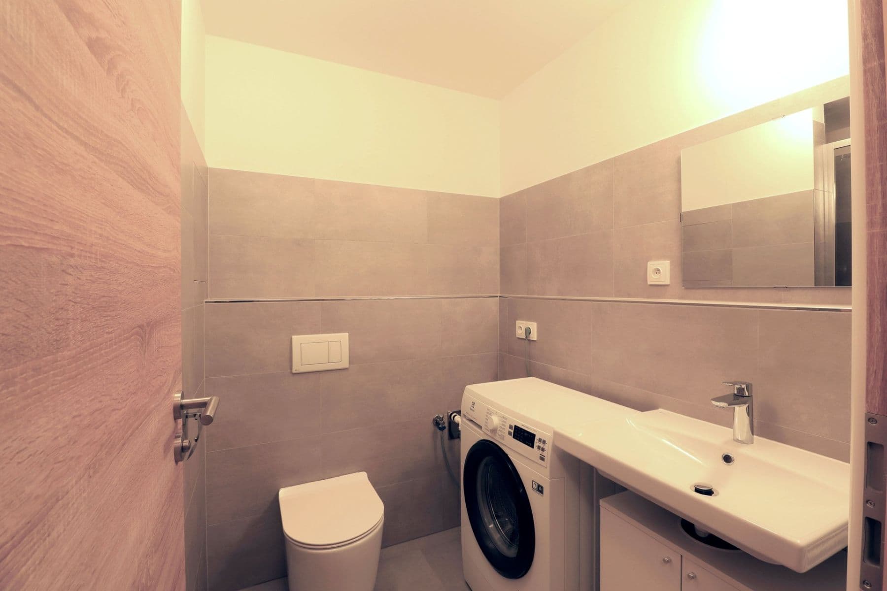 Pronájem bytu 1+kk 25 m², Augustina Lukeše, Brandýs nad Labem-Stará Boleslav, Středočeský kraj Pronájem bytu 1+kk 25 m², Augustina Lukeše, Brandýs nad Labem-Stará Boleslav, Středočeský kraj