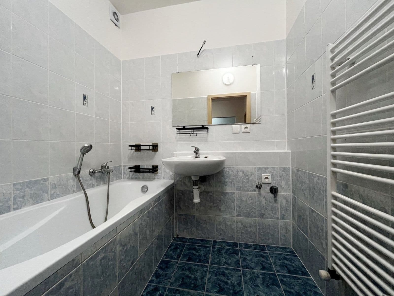 Pronájem bytu 2+kk 63 m², Ke stadionu, Praha, Praha Pronájem bytu 2+kk 63 m², Ke stadionu, Praha, Praha