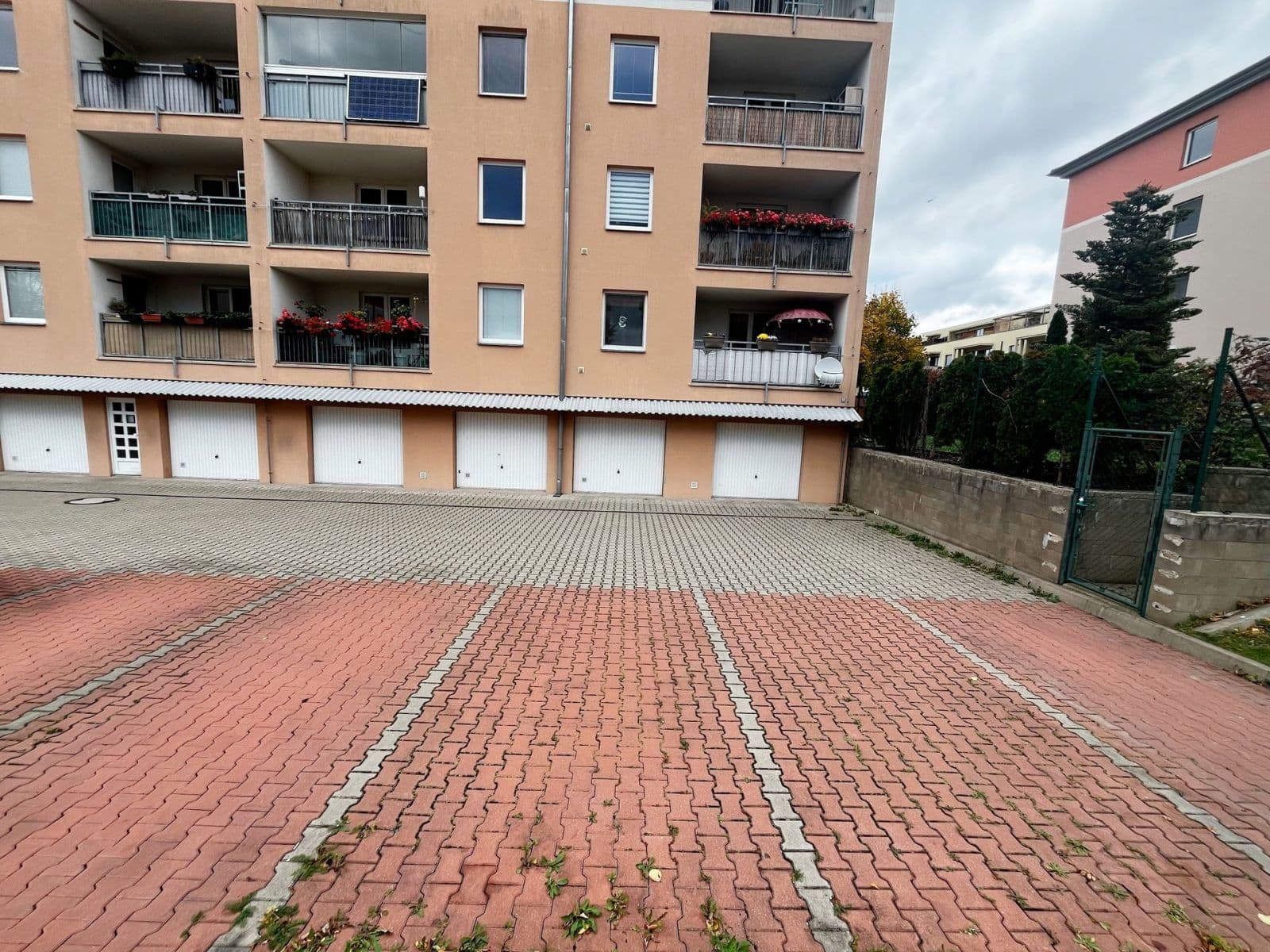 Pronájem bytu 2+kk 63 m², Ke stadionu, Praha, Praha Pronájem bytu 2+kk 63 m², Ke stadionu, Praha, Praha