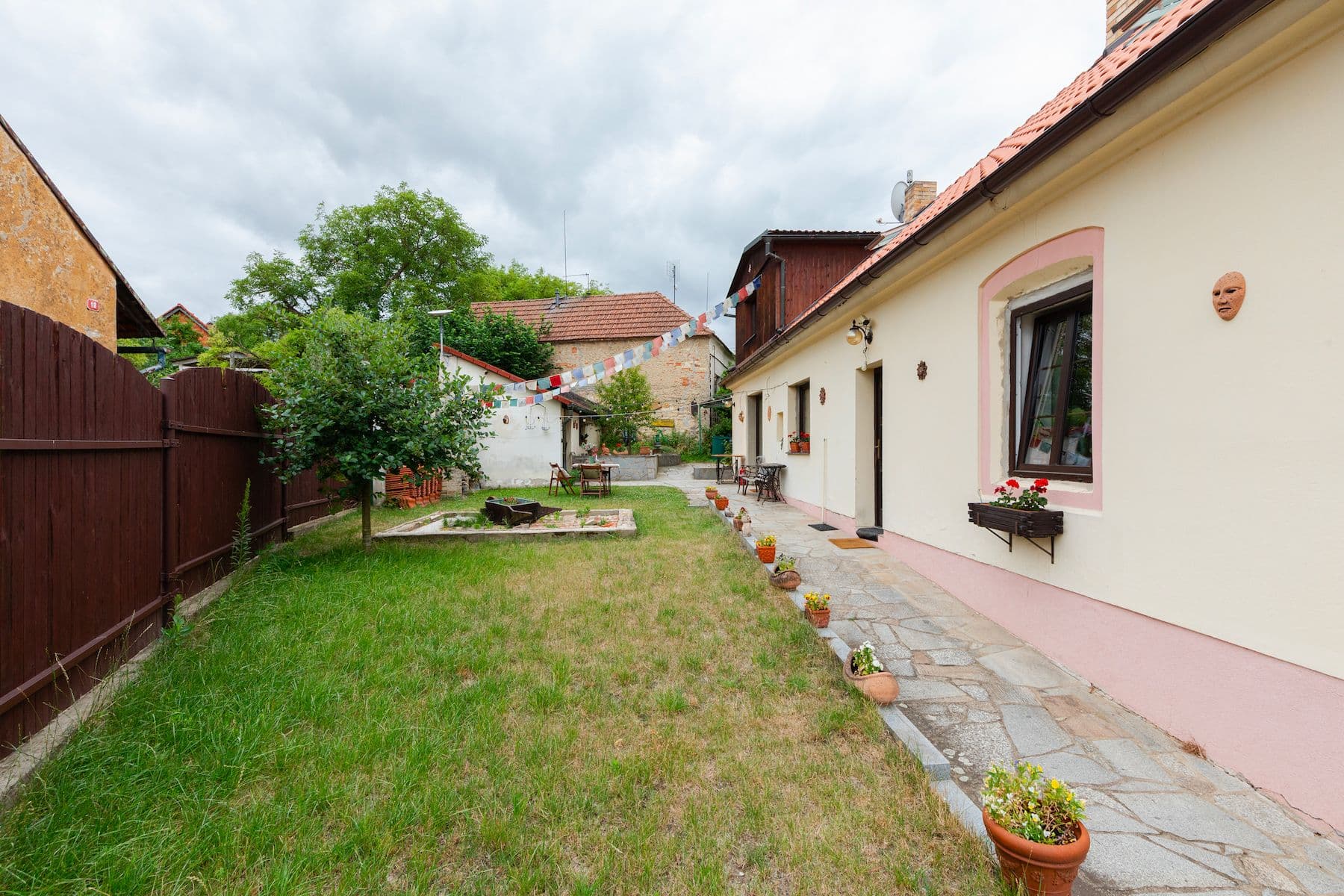 Prodej domu 110 m², pozemek 342 m², Ptice, Středočeský kraj Prodej domu 110 m², pozemek 342 m², Ptice, Středočeský kraj