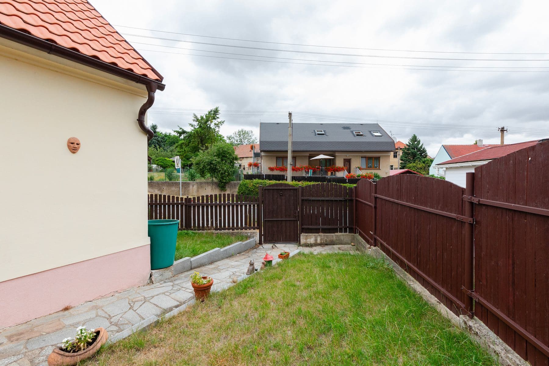 Prodej domu 110 m², pozemek 342 m², Ptice, Středočeský kraj Prodej domu 110 m², pozemek 342 m², Ptice, Středočeský kraj