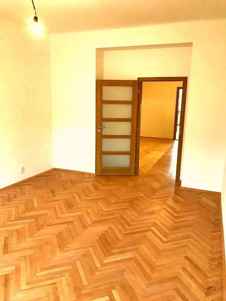 Prodej bytu 3+1 80 m², Bělohorská, Praha, Praha Prodej bytu 3+1 80 m², Bělohorská, Praha, Praha