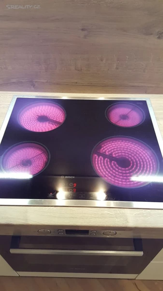 Prodej bytu 3+1 80 m², Bělohorská, Praha, Praha Prodej bytu 3+1 80 m², Bělohorská, Praha, Praha