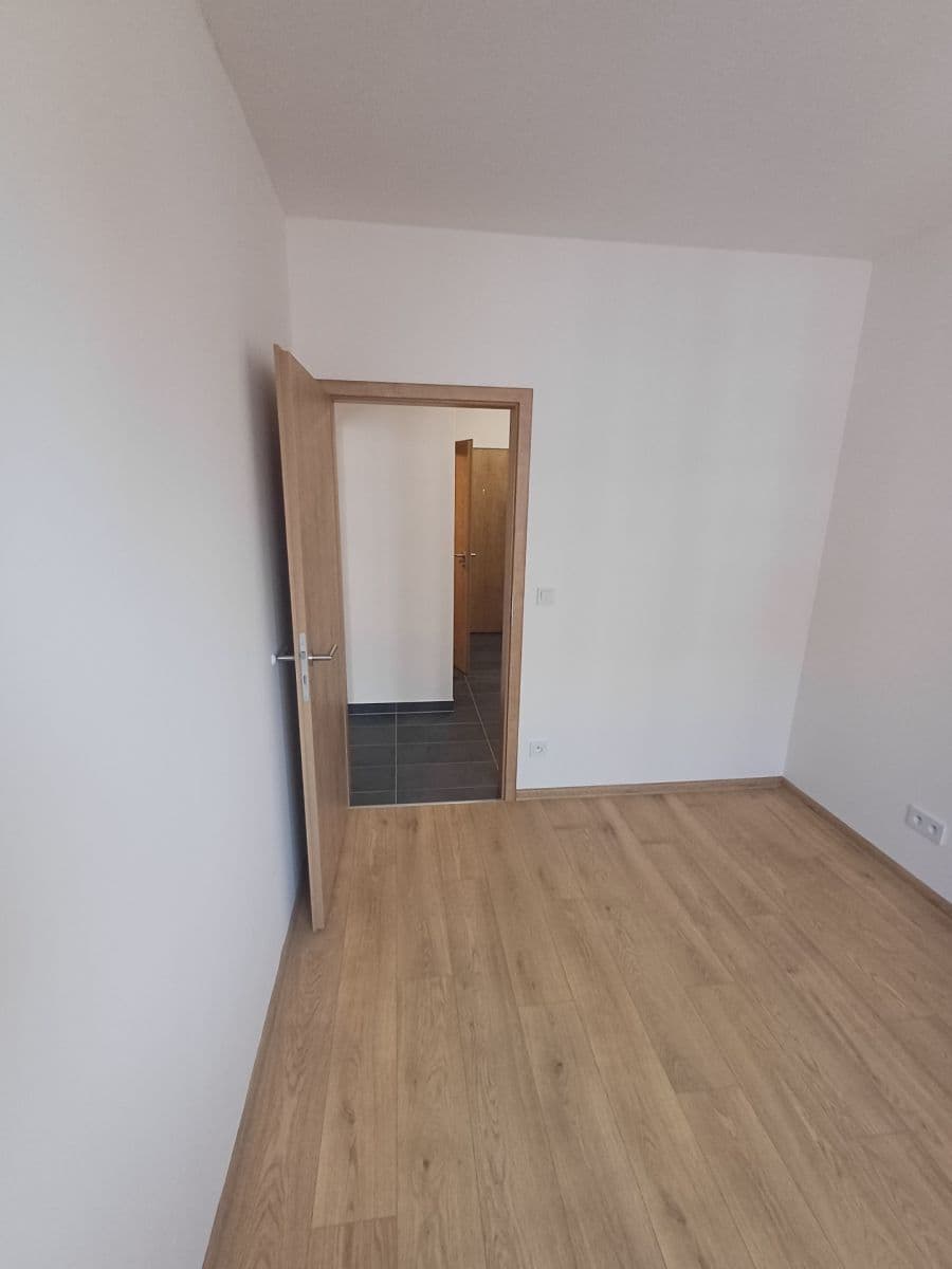 Pronájem bytu 2+kk 42 m², Fabiánové, Praha, Praha Pronájem bytu 2+kk 42 m², Fabiánové, Praha, Praha