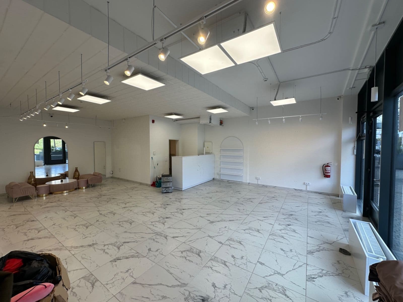 Pronájem nebytového prostoru 70 m², Kolbenova, Praha, Praha Pronájem nebytového prostoru 70 m², Kolbenova, Praha, Praha