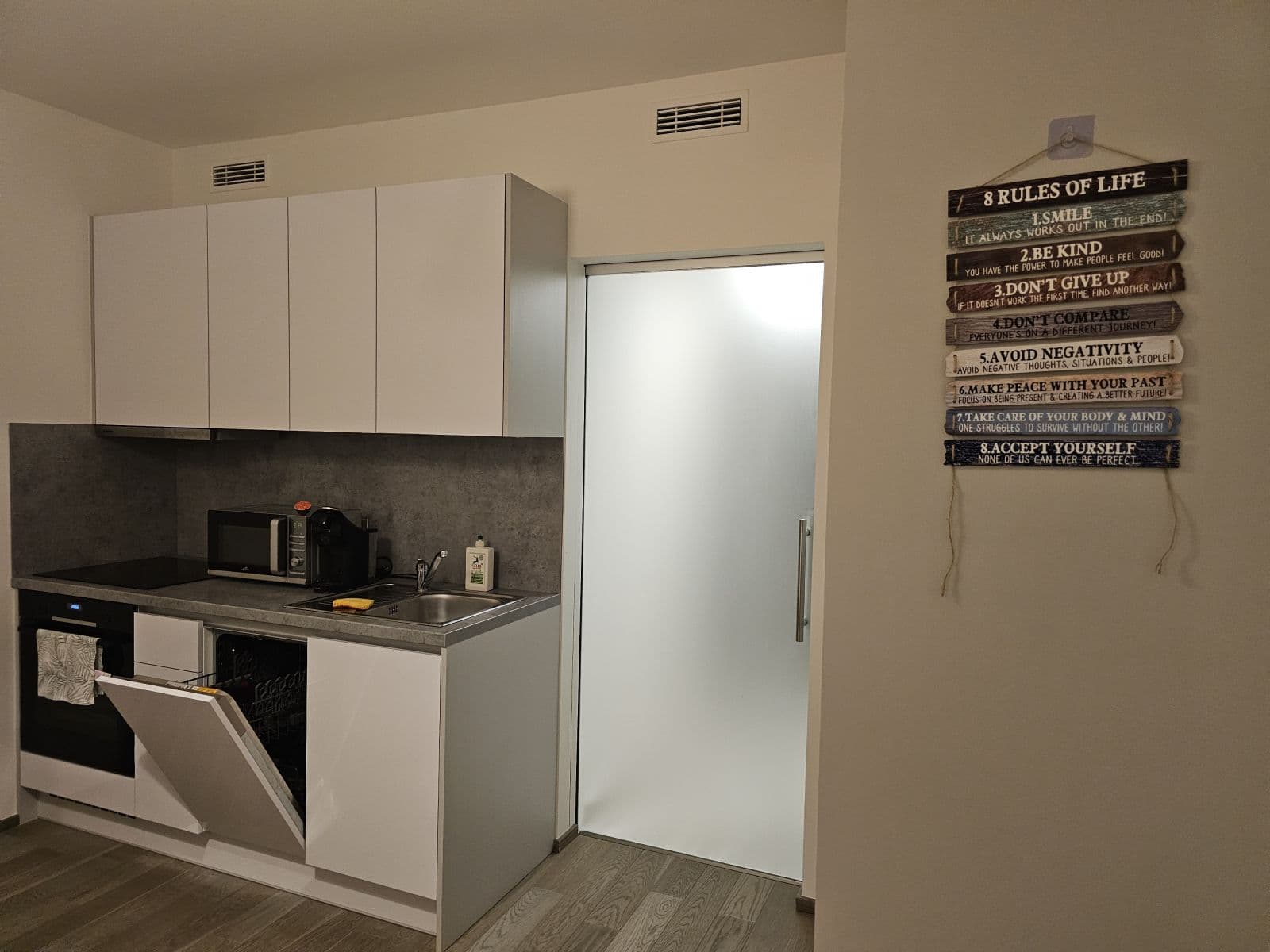 Pronájem bytu 38 m², Kurta Konráda, Praha, Praha Pronájem bytu 38 m², Kurta Konráda, Praha, Praha